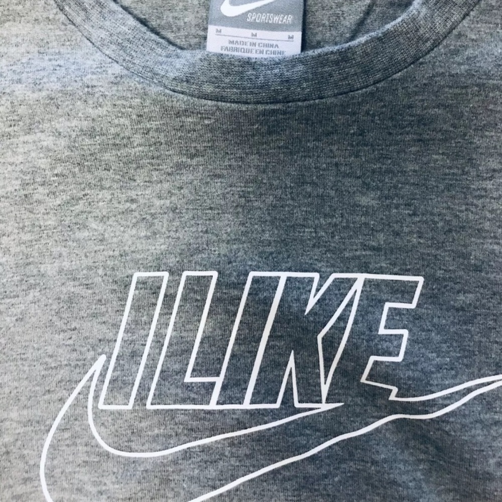 nike ‘I like’ t shirt medium - Gray - From Japan